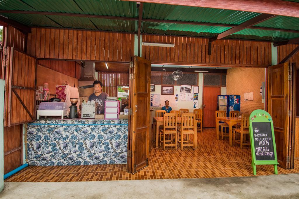 Sarm Mork Guest House Mae Hong Son Dış mekan fotoğraf