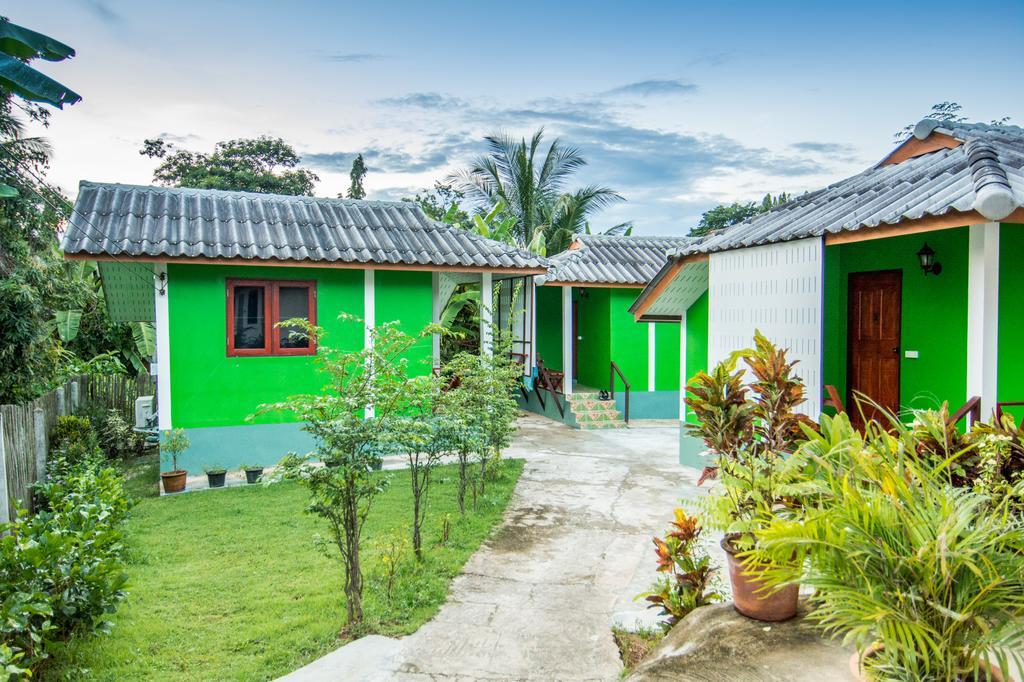 Sarm Mork Guest House Mae Hong Son Dış mekan fotoğraf