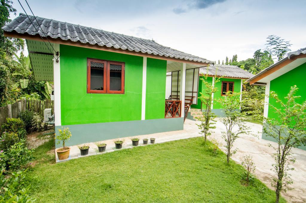 Sarm Mork Guest House Mae Hong Son Dış mekan fotoğraf