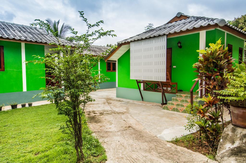 Sarm Mork Guest House Mae Hong Son Dış mekan fotoğraf
