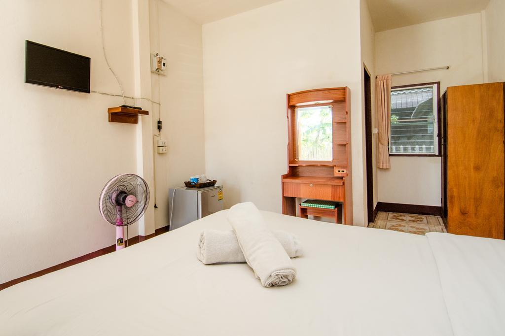 Sarm Mork Guest House Mae Hong Son Dış mekan fotoğraf